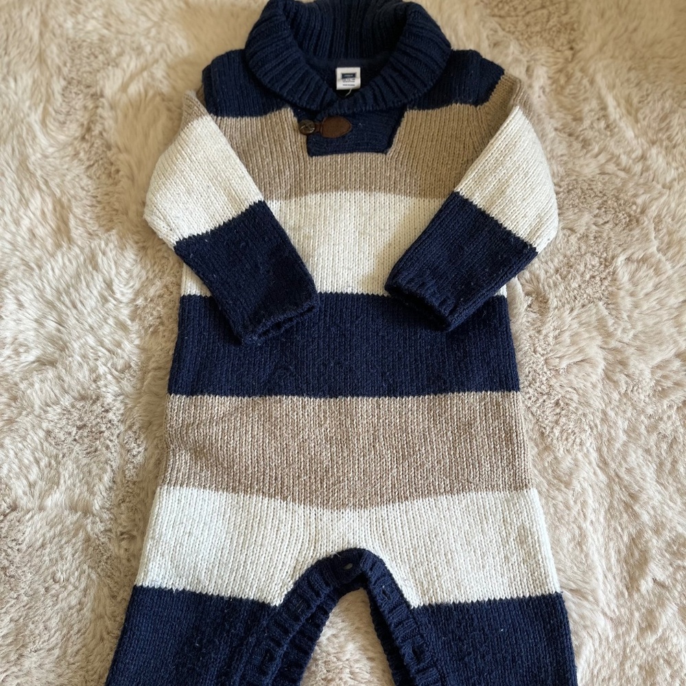 Janie and Jack.  Boys 12-18 months.  Navy, White, Cream.  Onesie Sweater.